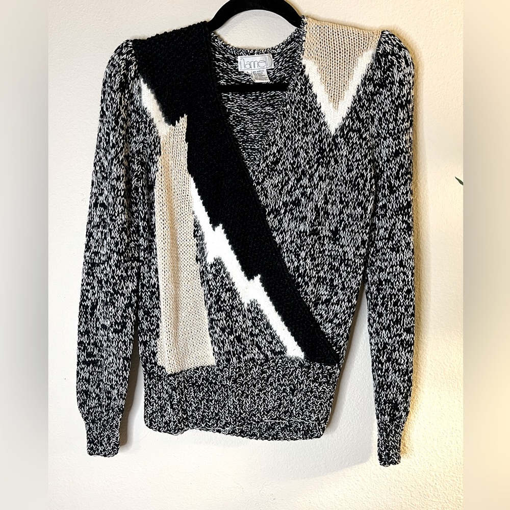 VTG Nannell Sweater size Large